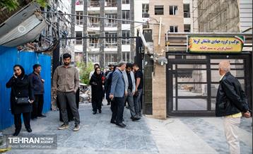 بازدید سخنگوی شهرداری تهران از فعالیت گروه‌های جهادی در منطقه 5