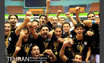 دیدار تیم‌های والیبال شهرداری ورامین و سایپا 27