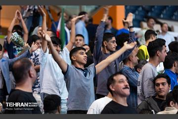 مراسم تجلیل از کشتی‌گیران قهرمان جهان (جشنی برای ایران) 69