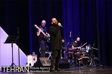 کنسرت نمایش خط سوم 17