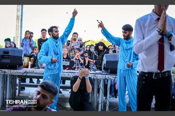 ویژه برنامه ولادت امام رضا(ع) در بوستان آب و آتش 12