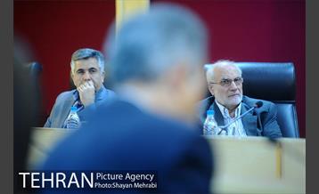 دومین جلسه هم اندیشی نخبگان شهر تهران با شهردار تهران 17