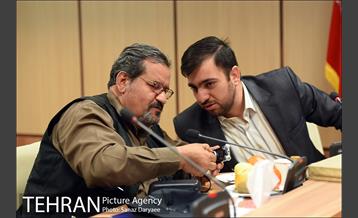 نشست خبری مدیر عامل سازمان مدیریت و نظارت بر تاکسیرانی تهران 31