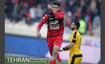 دیدار تیم های فوتبال پرسپولیس و استقلال خوزستان
