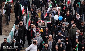 چهل‌و‌‌هفتمین جشن پیروزی انقلاب اسلامی - 2 71