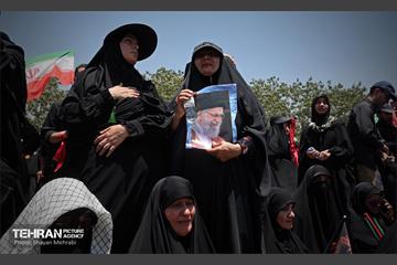تشییع پیکر آقای شهید ایران - 4 24