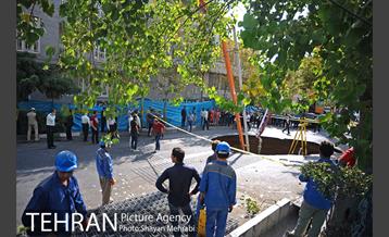 ریزش بخشی از خیابان پیامبر اتوبان ستاری -2 37