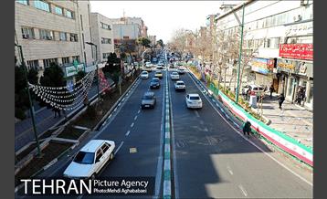 آذین بندی معابر منطقه 8 به مناسبت دهه فجر 14