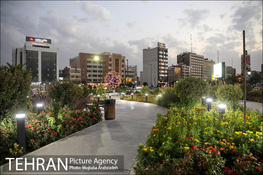 پلازای شهری میدان هفتم تیر 6