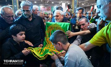 گرامیداشت شهدای خدمت در مسجد علی ابن الحسین (ع) 12