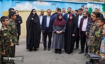 گرامیداشت روز 13 آبان در مدرسه شهید فهمیده  14