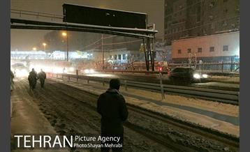 صبح برفی تهران 25