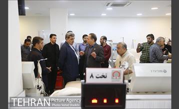 بازدید شهردار تهران  از اداره کل انتقال خون استان تهران 10