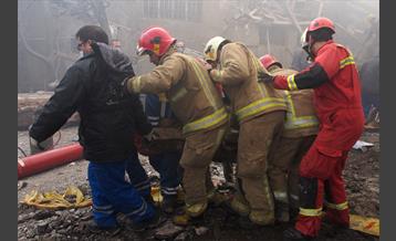 دومین روز عملیات امداد و نجات حادثه پلاسکو-2 10