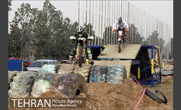 مسابقات موتور اندرو قهرمانی کشور‎ 6