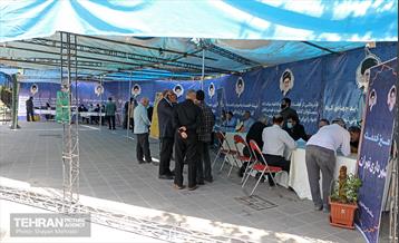 میز خدمت شهرداری تهران در نماز جمعه 39