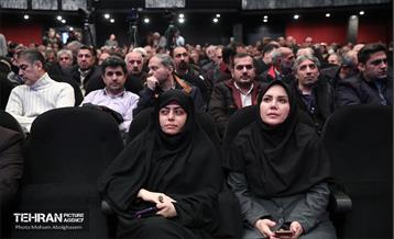 طرح تشویقی پرداخت الکترونیک کرایه تاکسی برای تاکسیرانان برتر 37