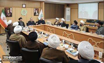 نشست شهردار تهران با وعاظ در آستانه ماه مبارک رمضان 6