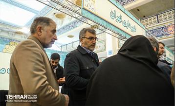 میز خدمت سازمان بازرسی شهرداری تهران در نماز جمعه 16