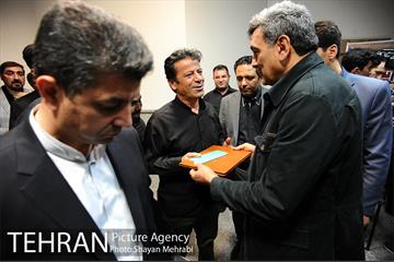 یادواره 1000 شهید منطقه 10 با حضور شهردار تهران 46
