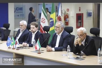 بازدید شهردار تهران از مرکز کنترل ترافیک 6