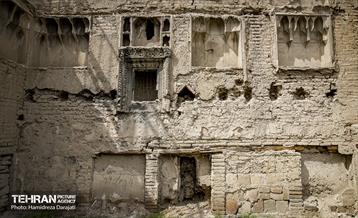 تاریخ رها شده؛ پـامنار 27