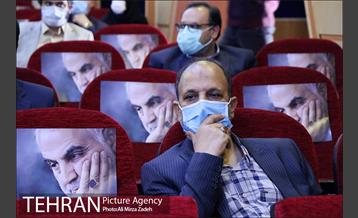 آیین تجلیل از سه چهره برنامه فصل رویش 4