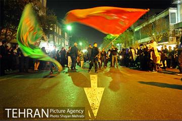 مراسم عزاداری حسینی در خیابان رودکی 33
