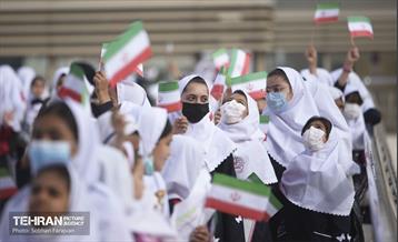 تشکیل حلقه اتحاد دانش آموزی در برج میلاد 12