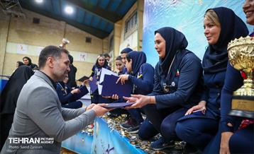 اختتامیه مسابقات والیبال بانوان 21