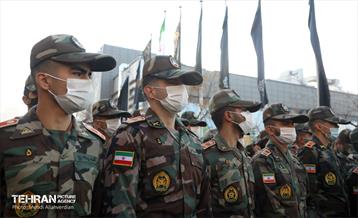 مراسم تشییع پیکر شهید سید مرتضى قدیرى در منطقه 10