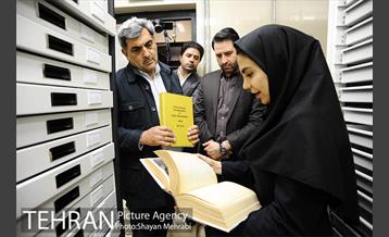 بازدید شهردار تهران از موزه نقشه تهران 31