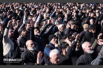 اجتماع مردم تهران در پی شهادت رهبر انقلاب - 1 70
