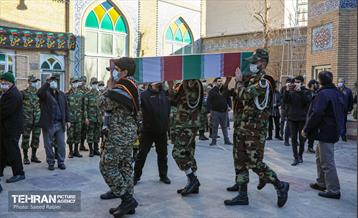 مراسم تشییع پیکر دو شهید گمنام دفاع مقدس در منطقه 11