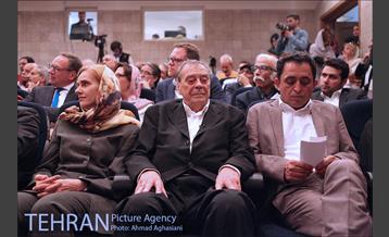 "کرنش به حافظ" در موزه هنرهای دینی امام علی 31