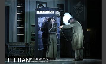 نمایش می سی سی پی نشسته می میرد‎ 18