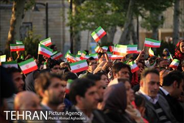 جشن روز جمهوری اسلامی در میدان مشق 11