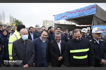 مانور برف روبی در منطقه ۳ تهران 19