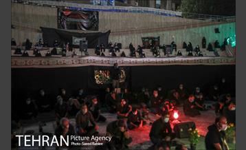 مراسم عزاداری شب عاشورای حسینی در هیات فرهنگی جنت العباس(ع) 20