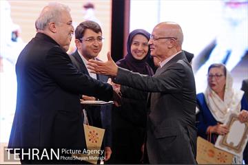 مراسم روز جهانی سالمند با حضور شهردار تهران 43