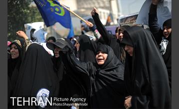 راهپیمایی ضدآمریکایی نمازگزاران جمعه تهران 19