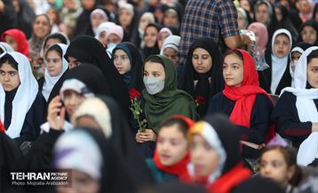 جشن دخترونه در باغ کتاب 30