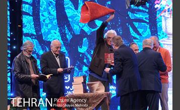 آیین گرامیداشت یاد و خاطره هنرمندان فقید سال 96 46