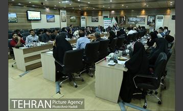 نشست صمیمانه شهردار منطقه 20 با اصحاب رسانه 8