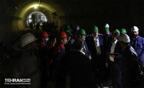 بازدید از دو ایستگاه مهم مترو 41