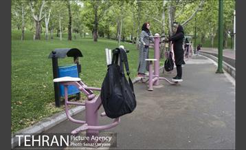 روز تعطیل در بوستان ملت 23