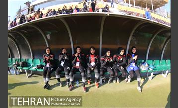 دیدار تیم های آذرخش تهران و ملوان بندر انزلی 5