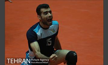 دیدار تیم های والیبال پارسه تهران و عمران ساری