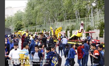 افتتاح هفدهمین نمایشگاه بین المللی گل و گیاه تهران  2