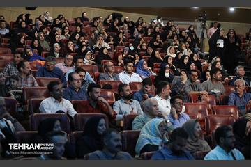 تجلیل از معلمان دانش‌آموزان با نیازهای ویژه شهر تهران 33